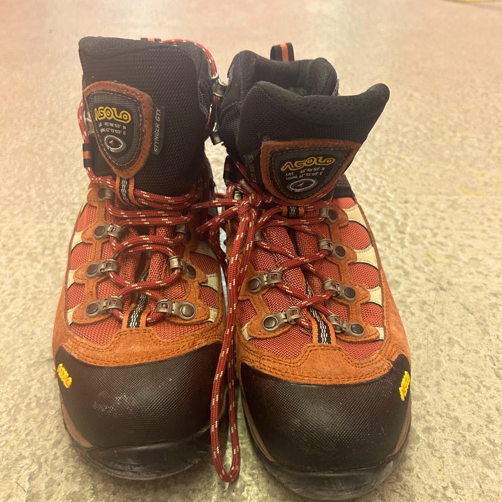 Women’s Size 7.5 Asolo Pink & Black Hiking Boots - Durable & Stylish